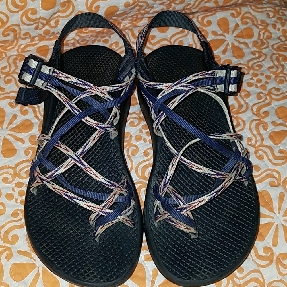 Chaco size 9